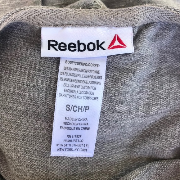 Reebok sleeveless pullover - Picture 6 of 6